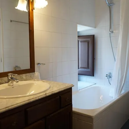 Hotel Fonda Biayna