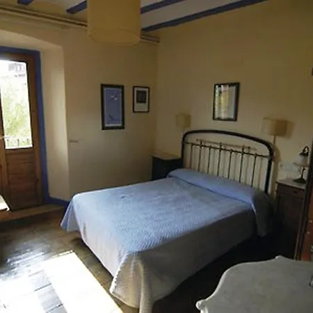 Hotel Fonda Biayna Bellver De Cerdanya